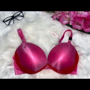 Victoria’s Secret plunge Bra